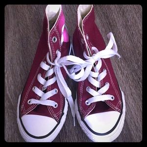 Dark red converse